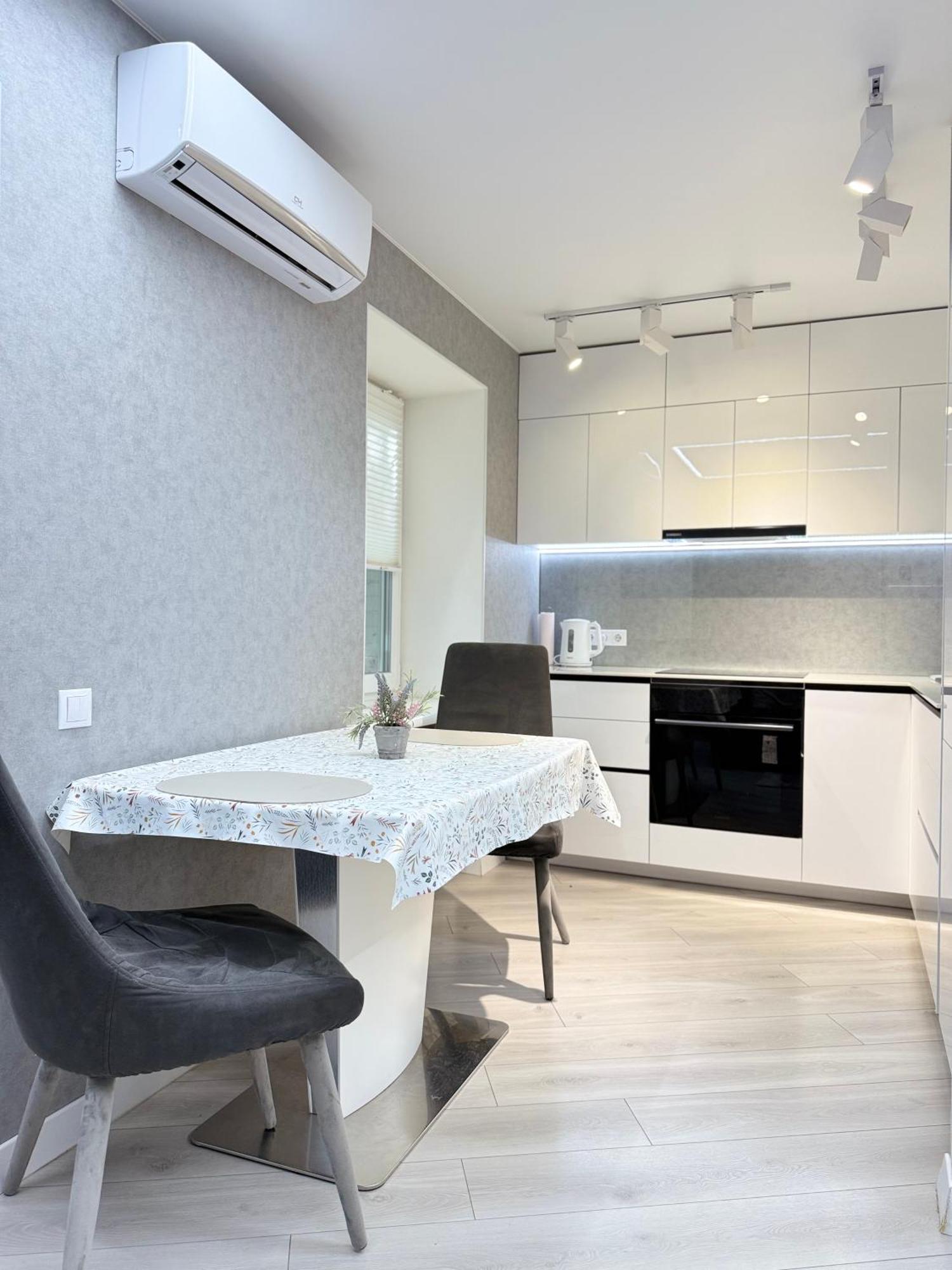 Modern Gagarina Avenue Appartement Dnjepropetovsk Buitenkant foto